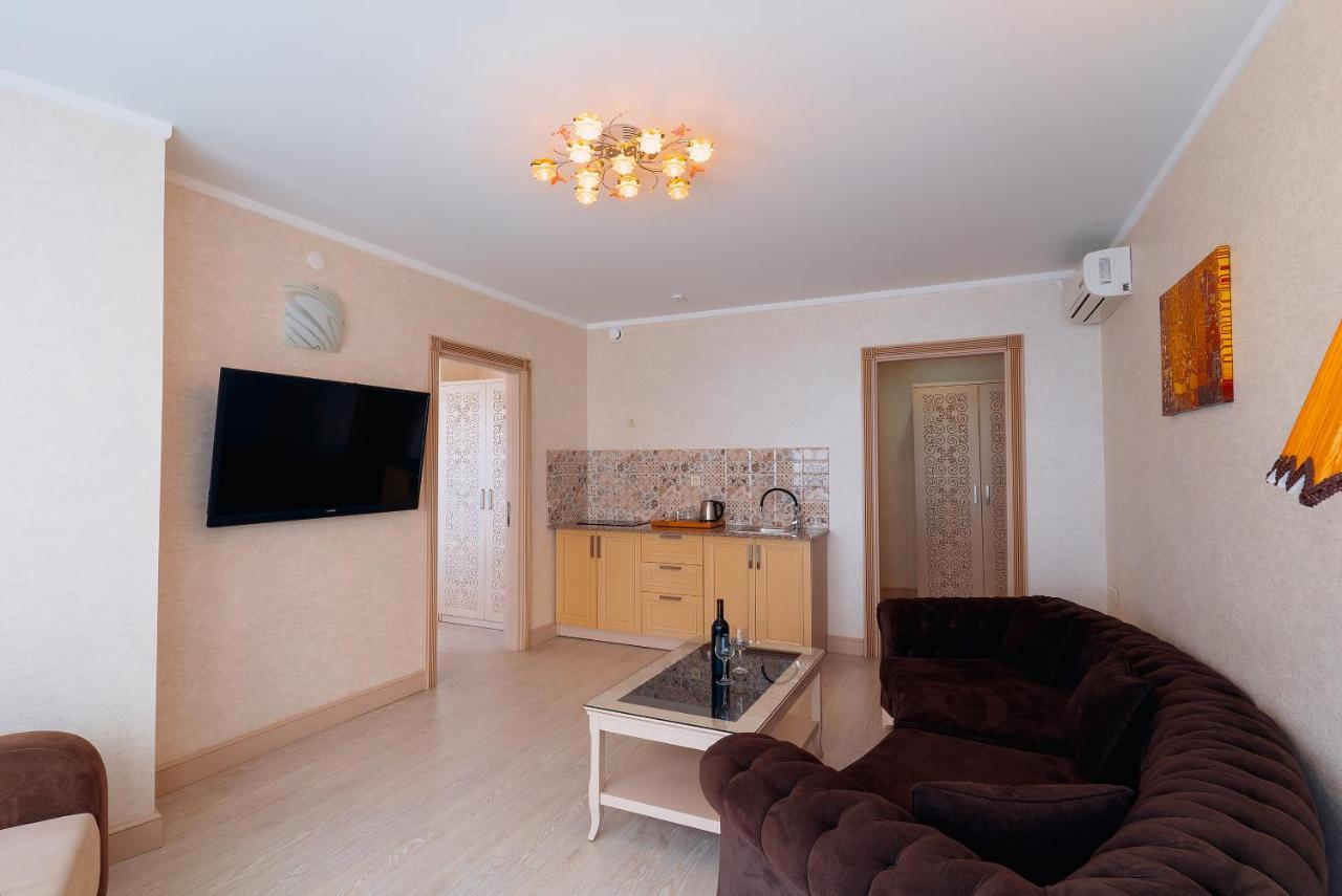 Apartment In Batumi Luaran gambar